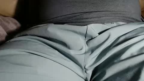 jeffersonel online show from March 22, 2026, 3:43 am