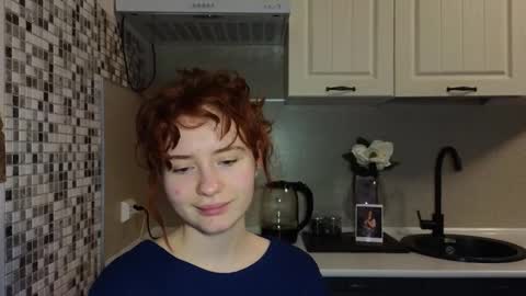 Snapshot of jelly_cherry chatting on February 19, 2025, 5:16 am Emily online show from February 19, 2025, 5:16 am