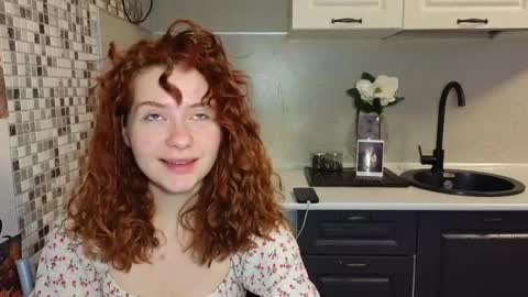 Snapshot of jelly_cherry chatting on February 25, 2025, 5:19 am Emily online show from February 25, 2025, 5:19 am