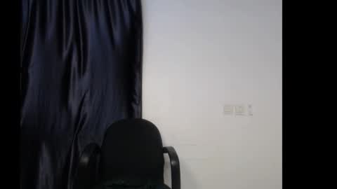 Linda online show from November 16, 2025, 5:40 pm