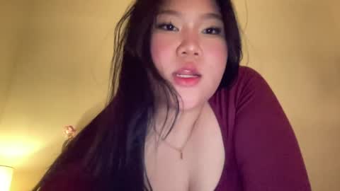 Snapshot of jellyblush chatting on June 5, 2026, 4:56 pm - online show from June 5, 2026, 4:56 pm