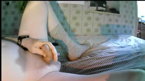 jellykulli online show from July 28, 2026, 7:37 am