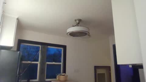 jen4funandspice online show from April 10, 2026, 1:11 am