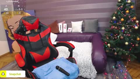 Kira online show from December 23, 2024, 9:49 am