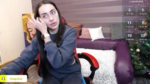 Kira online show from January 3, 2025, 7:49 am