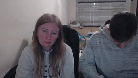 JenisAndPeter online show from December 13, 2025, 8:04 pm