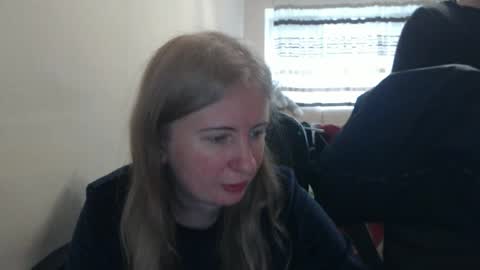 JenisAndPeter online show from March 31, 2026, 5:19 am