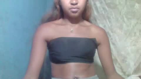 Snapshot of jenisca123 chatting on June 15, 2026, 9:28 pm jenisca123 online show from June 15, 2026, 9:28 pm