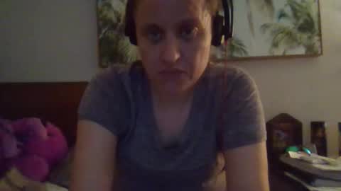 love me for who i am...I have a pussy so i make the rules... online show from April 11, 2026, 4:28 am