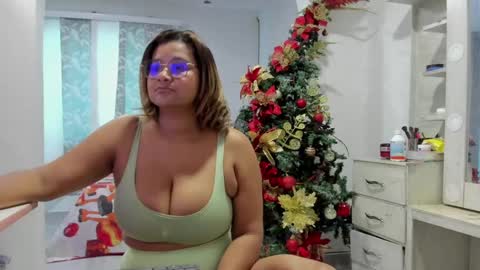 jenn online show from December 14, 2024, 7:03 pm
