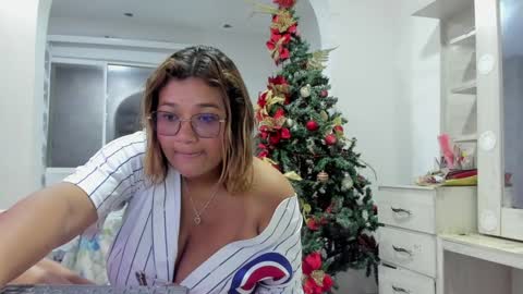 jenn online show from December 29, 2024, 1:56 am