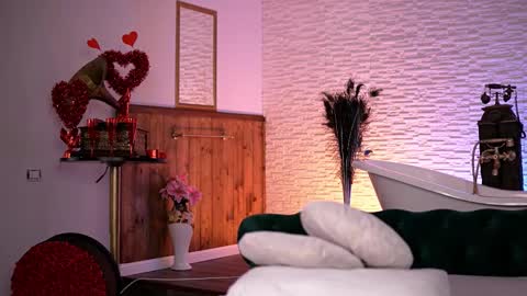 jenna_day online show from February 25, 2026, 8:57 am