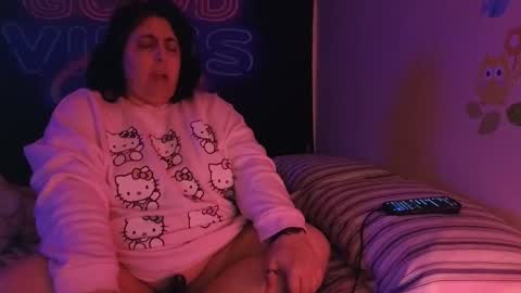  Dragon Queen. Be my Dragon --  and  online show from February 2, 2026, 6:34 am