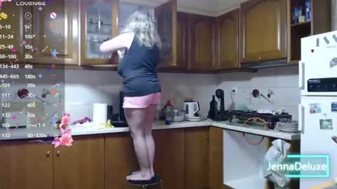 Jenna online show from June 13, 2026, 7:17 am