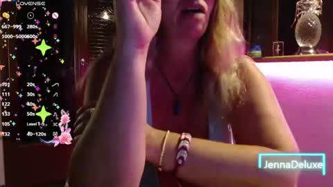Jenna online show from June 17, 2026, 6:42 pm