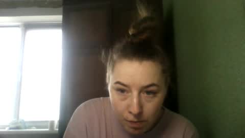 Snapshot of jennamolberty chatting on April 15, 2026, 10:55 am JennaMolberty online show from April 15, 2026, 10:55 am