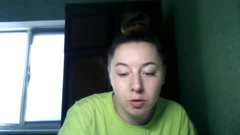 Snapshot of jennamolberty chatting on May 22, 2026, 3:17 pm JennaMolberty online show from May 22, 2026, 3:17 pm