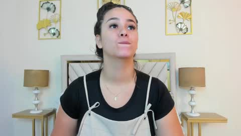 jenner_madison online show from June 3, 2026, 11:35 am