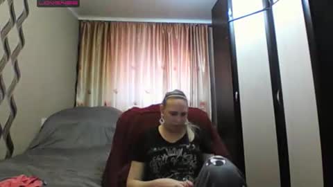 JenniDeep online show from February 23, 2026, 11:07 am