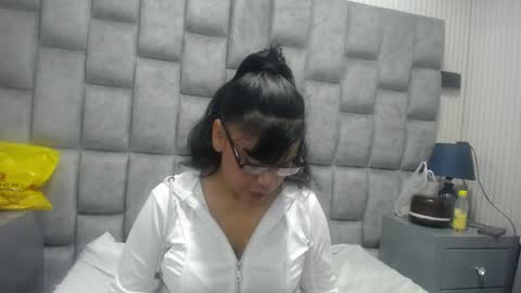 Jennifer online show from March 30, 2026, 8:54 pm