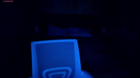 Jennifer Perezz online show from May 31, 2026, 6:09 pm