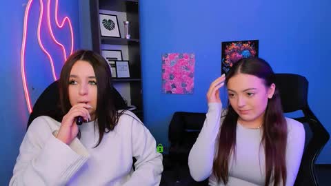 Snapshot of jennifer_sheil chatting on February 3, 2026, 1:38 pm jennifer_sheil online show from February 3, 2026, 1:38 pm