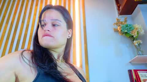 Jennifer vega  online show from October 3, 2025, 9:34 pm