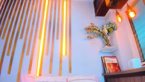 Jennifer vega  online show from November 8, 2025, 12:11 am