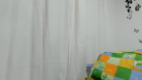 jenniferloveyou online show from December 16, 2024, 7:43 pm