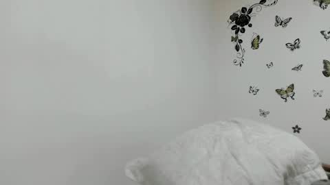 jenniferloveyou online show from May 7, 2026, 10:04 pm