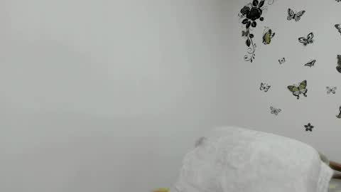 jenniferloveyou online show from June 7, 2026, 3:10 am