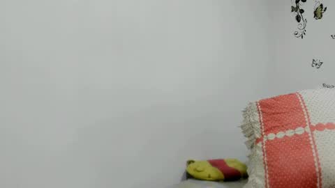 jenniferloveyou online show from June 13, 2026, 12:58 pm