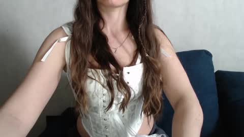 Jenny online show from May 13, 2026, 8:44 am