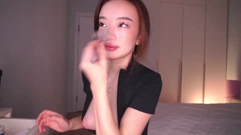 Snapshot of jenny__lii chatting on February 13, 2026, 12:01 pm call me Jenny online show from February 13, 2026, 12:01 pm