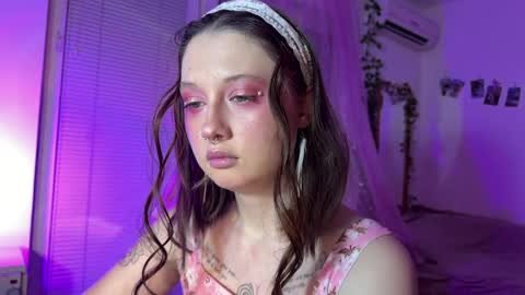 Jennifer Jenny Darling   online show from June 6, 2026, 7:07 pm