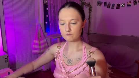 Jennifer Jenny Darling   online show from June 7, 2026, 8:23 pm