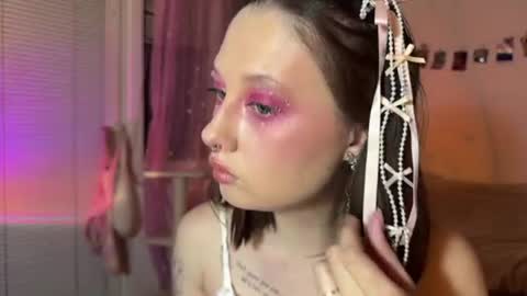 Jennifer Jenny Darling   online show from July 18, 2026, 7:17 pm