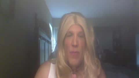 Snapshot of jenny_gurl2021 chatting on September 9, 2025, 3:33 pm jenny gurl online show from September 9, 2025, 3:33 pm
