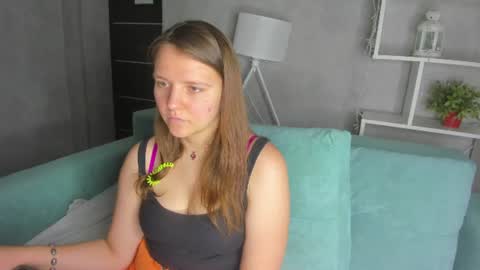 Jenny online show from June 10, 2026, 9:19 am