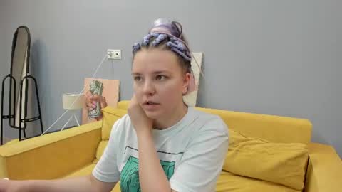 Jenny online show from July 20, 2026, 1:09 am