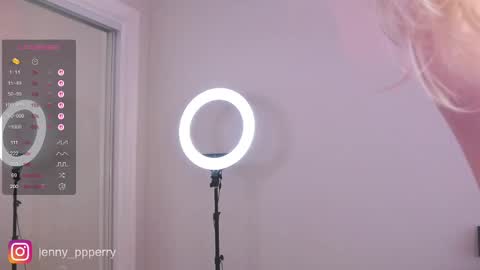 Snapshot of jenny_perry chatting on September 17, 2025, 10:44 pm Jenny Instagram jenny ppperry NEXT LIVE TUESDAY online show from September 17, 2025, 10:44 pm