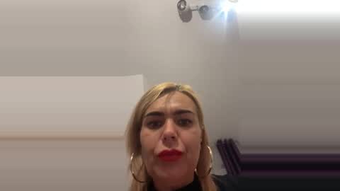 Jenny online show from December 28, 2024, 12:13 pm