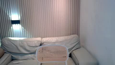 jenny_sweetgirlx online show from July 26, 2026, 11:44 pm