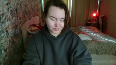 Jenny online show from February 9, 2026, 3:43 am