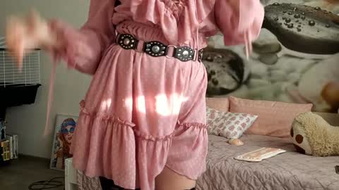 jennycutey online show from January 27, 2025, 6:52 am