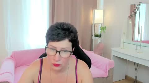Snapshot of jennymons chatting on June 3, 2026, 7:55 am Jenny online show from June 3, 2026, 7:55 am