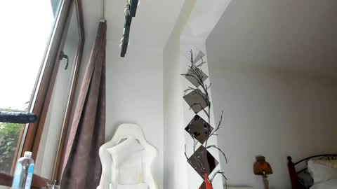 Snapshot of jennywildd chatting on October 15, 2025, 2:17 pm infamous blondiechloe. Jennyjennywildd online show from October 15, 2025, 2:17 pm