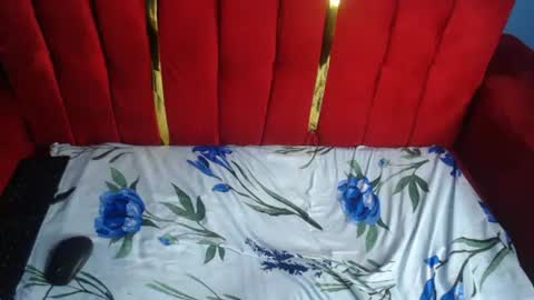 Jeny online show from July 16, 2026, 4:07 am