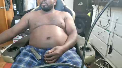 jeremiah0827 online show from October 19, 2025, 12:39 pm