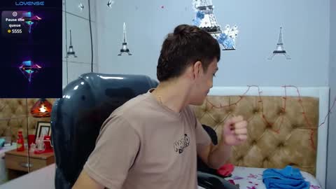  JEREMIAS  online show from February 4, 2025, 12:22 pm